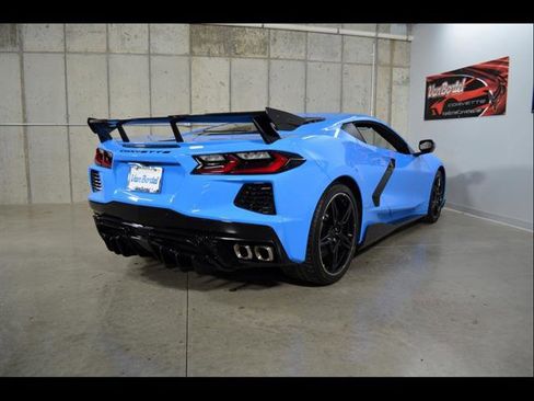 Used 2022 Chevrolet Corvette Stingray Preferred Cpe w/ Z51 Performance Package image 7