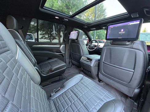 Used 2026 Cadillac Escalade Platinum Sport w/ LPO, ONYX Package AWD/4WD image 24