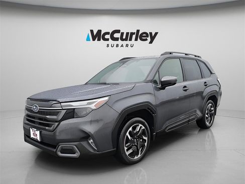 Certified 2025 Subaru Forester Limited image 1
