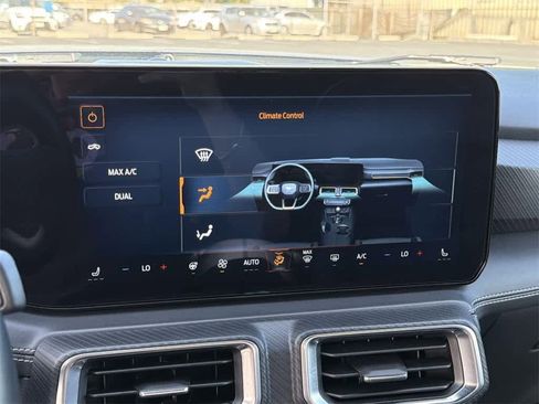 Used 2024 Ford Mustang GT Premium image 16