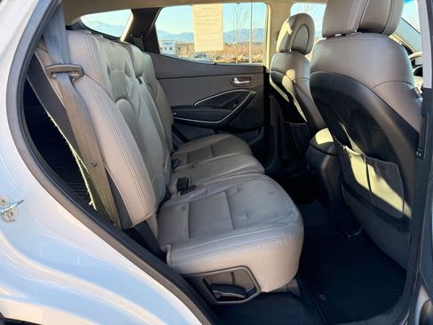 Used 2017 Hyundai Santa Fe Sport 2.0T image 28