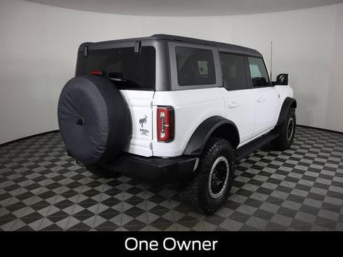 Used 2022 Ford Bronco Outer Banks w/ Sasquatch Package AWD/4WD image 4