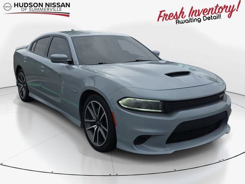 Used 2022 Dodge Charger R/T w/ Plus Group RWD image 1