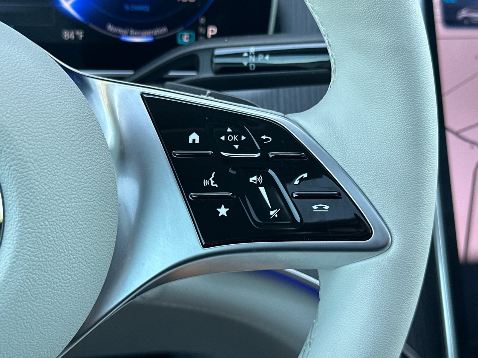 Certified 2023 Mercedes-Benz EQE 500 4MATIC SUV image 30