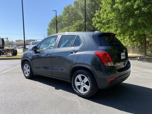 Used 2020 Chevrolet Trax LS image 7