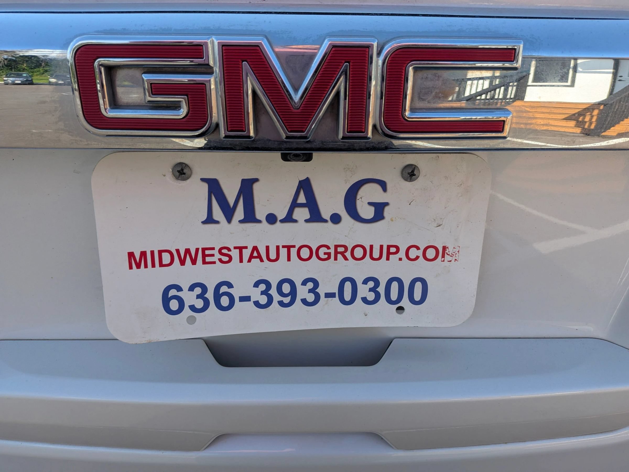 Used 2016 GMC Yukon Denali w/ Open Road Package AWD/4WD image 17