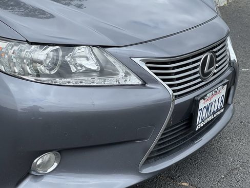 Used 2013 Lexus ES 350 w/ Premium Pkg FWD image 3