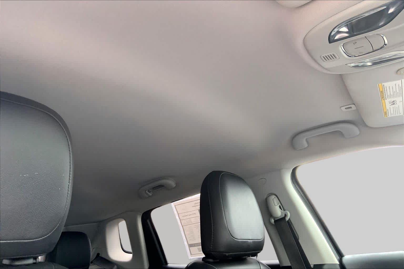 Used 2019 Jeep Compass Limited AWD/4WD image 30