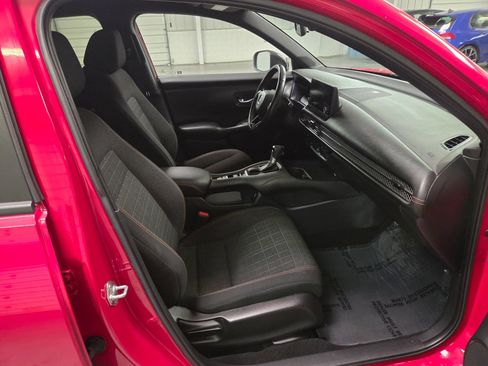 Used 2024 Honda HR-V Sport image 31