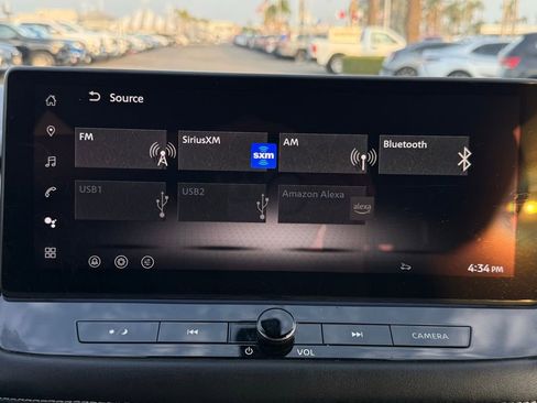 Certified 2025 Nissan Rogue SL image 30