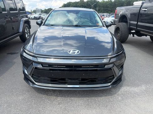 Used 2024 Hyundai Sonata SEL AWD/4WD image 8