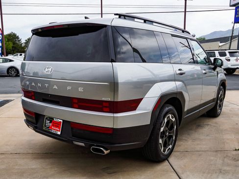 Used 2025 Hyundai Santa Fe SEL AWD/4WD image 8