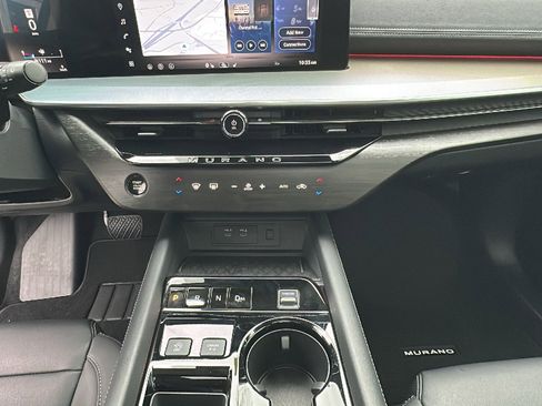 Used 2025 Nissan Murano SL image 21