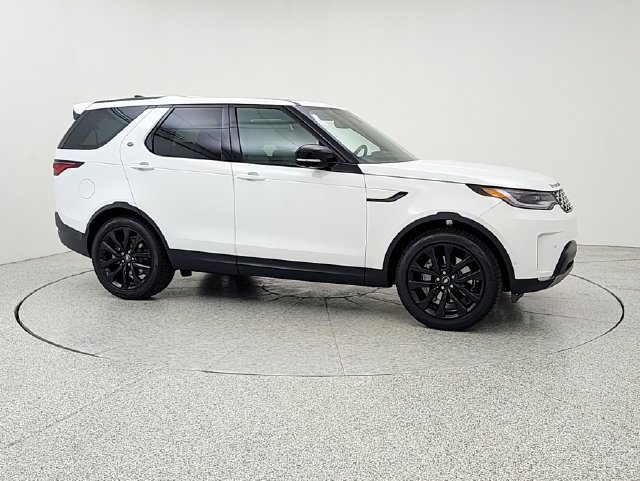 New 2026 Land Rover Discovery S AWD/4WD image 3