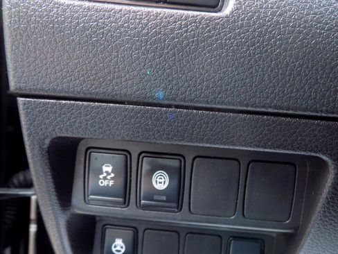 Used 2019 Nissan Rogue Sport SV w/ All-Weather Package image 27