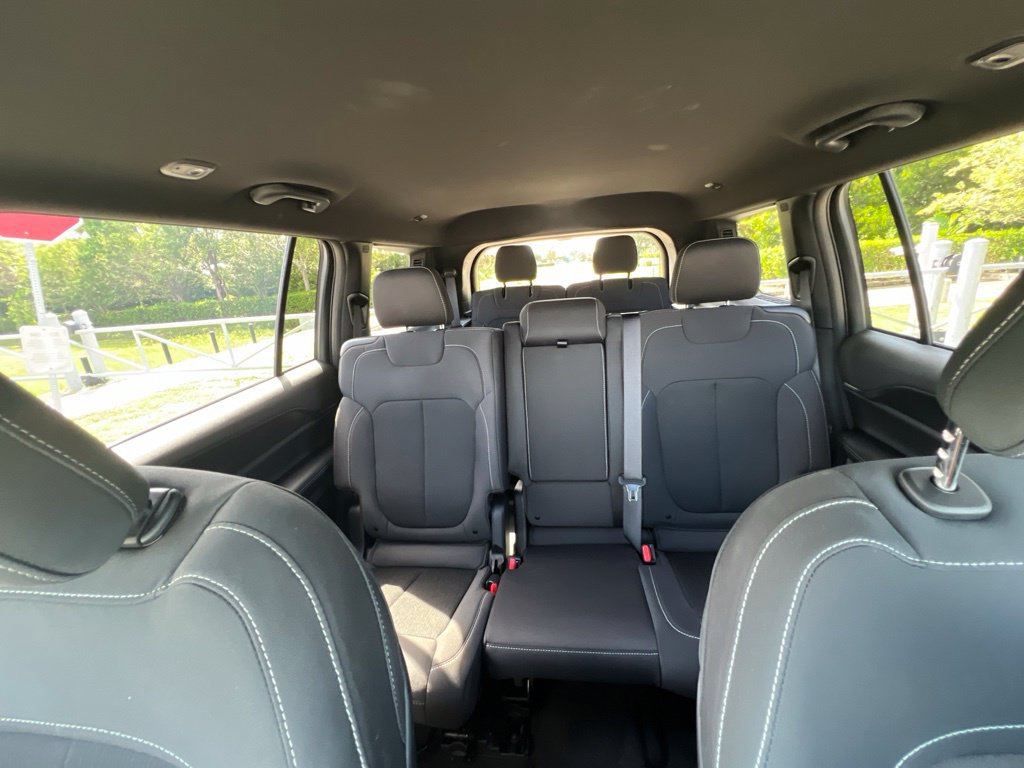 Used 2026 Jeep Grand Cherokee L Laredo RWD image 44