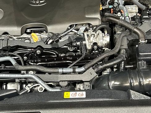 Used 2025 Toyota Camry SE w/ Multimedia Upgrade Package FWD image 82