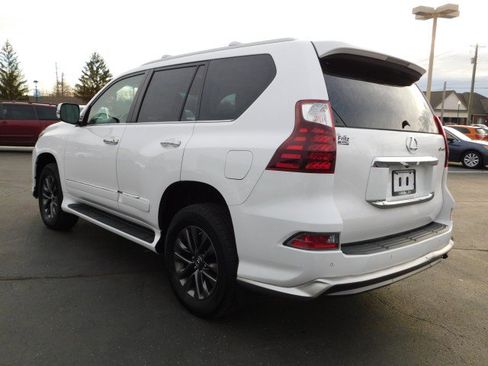 Used 2017 Lexus GX 460 image 5