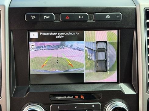 Used 2018 Ford F150 King Ranch w/ Equipment Group 601A Luxury AWD/4WD image 17