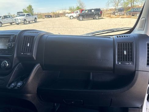 Used 2017 RAM ProMaster 3500 w/ Premium Appearance Group image 19