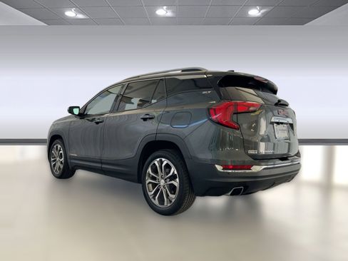 Used 2019 GMC Terrain SLT w/ Preferred Package image 3