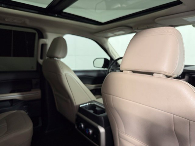 Used 2022 Ford Expedition Limited RWD image 29
