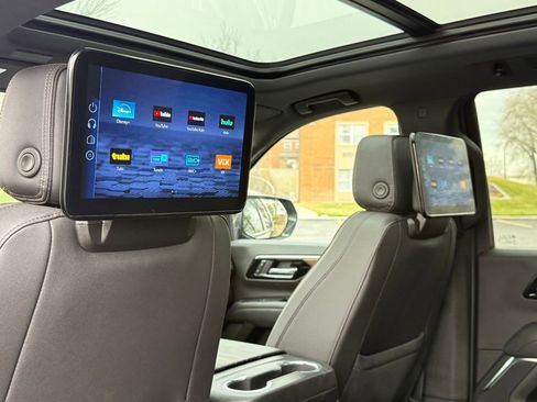 Used 2025 Chevrolet Tahoe High Country image 20