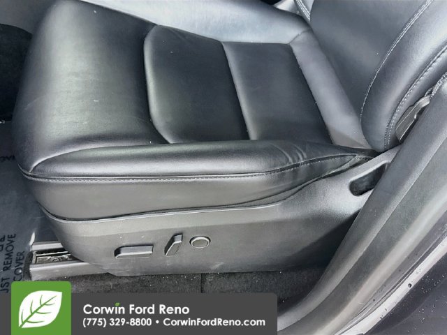 Used 2023 Tesla Model Y AWD image 20