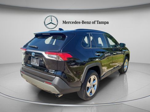 Used 2020 Toyota RAV4 Limited w/ Limited Grade Weather Package AWD/4WD image 3