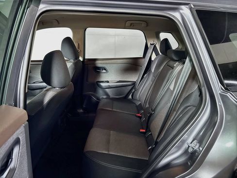 Used 2023 Nissan Rogue SV AWD/4WD image 19