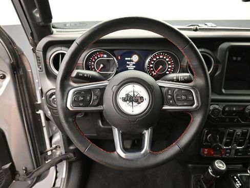 Used 2020 Jeep Gladiator Rubicon AWD/4WD image 14