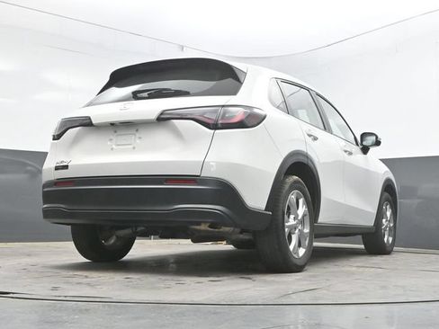 Used 2024 Honda HR-V LX image 42