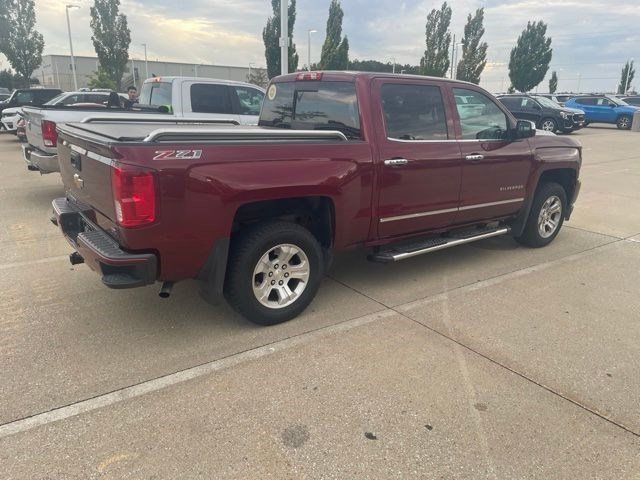 Used 2017 Chevrolet Silverado 1500 LTZ Z71 w/ LTZ Plus Package AWD/4WD image 6