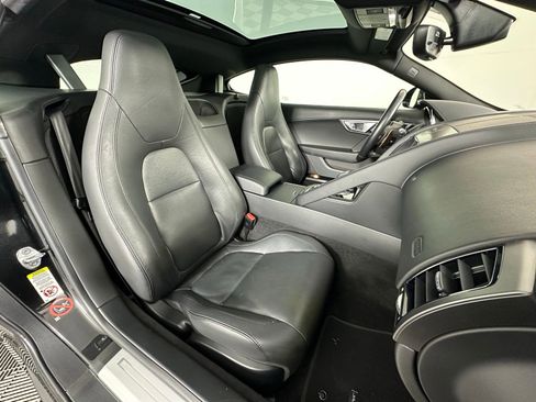 Used 2017 Jaguar F-TYPE S image 6