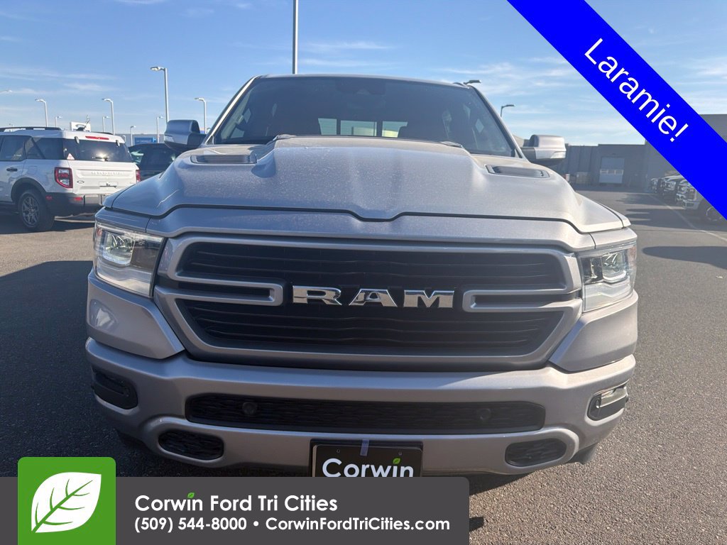 Used 2022 RAM 1500 Laramie AWD/4WD image 2