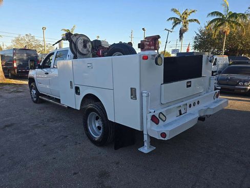 Used 2015 GMC Sierra 3500 4x4 Crew Cab w/ Sierra Convenience Package image 1