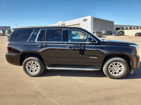 Used 2019 GMC Yukon SLT image 5