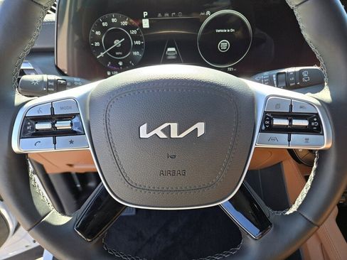 Certified 2025 Kia Telluride SX X-Line AWD/4WD image 22