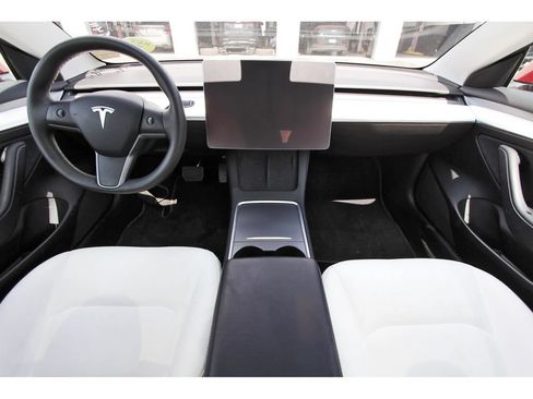 Used 2022 Tesla Model 3 Long Range AWD/4WD image 8