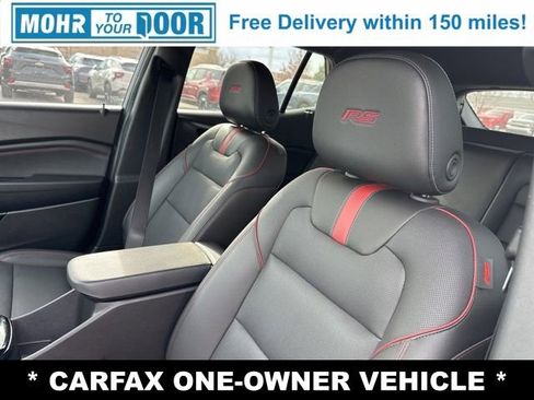 Used 2025 Chevrolet Trax RS w/ Sunroof Package image 9
