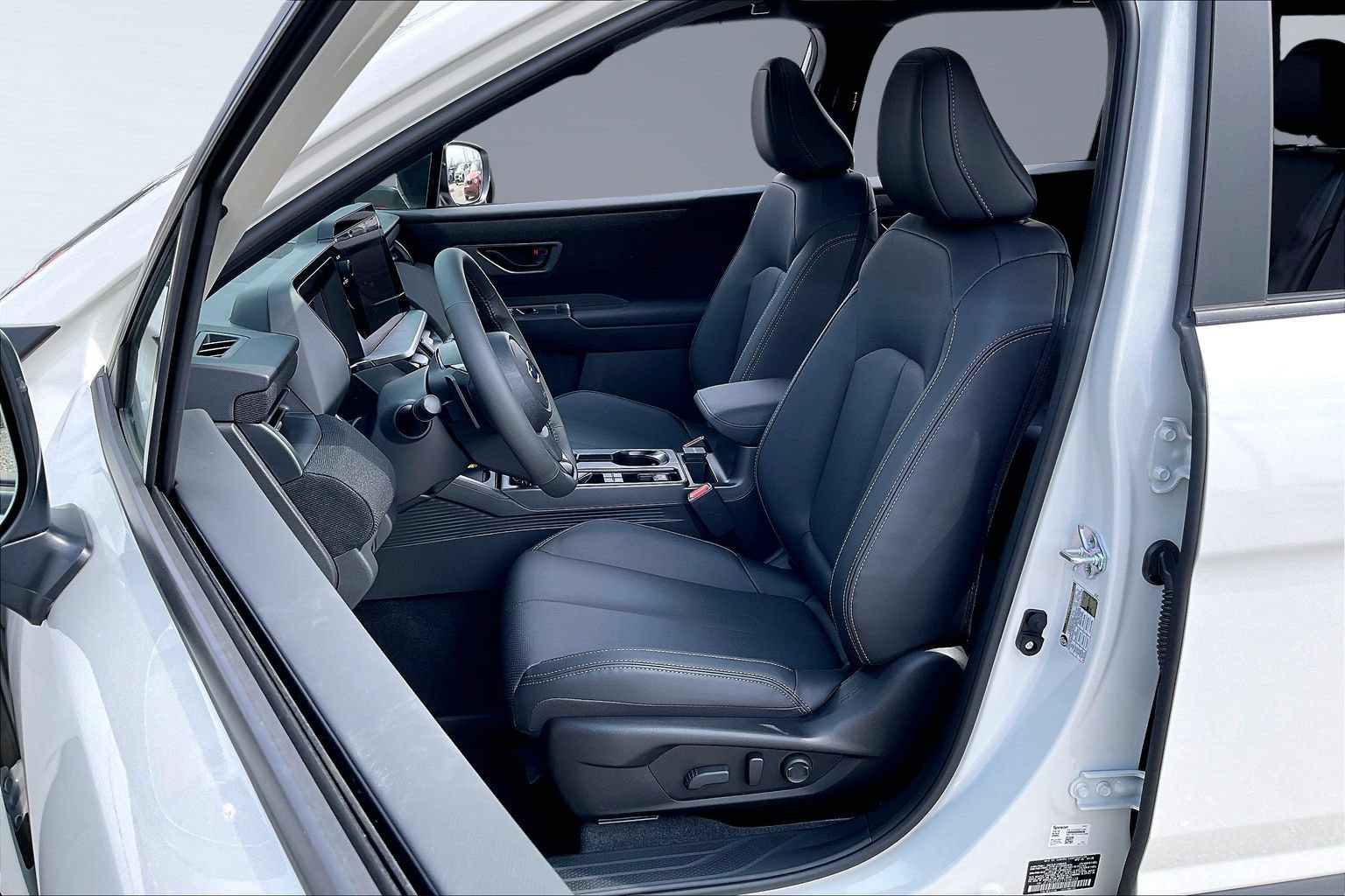 New 2026 Subaru Outback Limited w/ Premium/Limited Plus Package AWD/4WD image 9