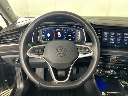 Used 2024 Volkswagen Jetta SEL FWD image 15