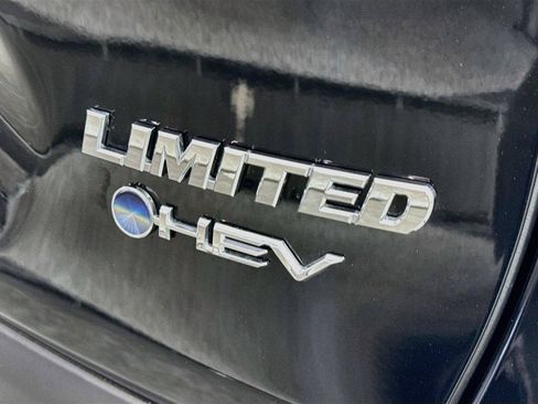 Certified 2025 Toyota RAV4 Limited w/ Advanced Technology Package AWD/4WD image 15