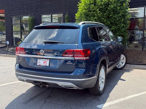 Used 2018 Volkswagen Atlas SEL Premium AWD/4WD image 12