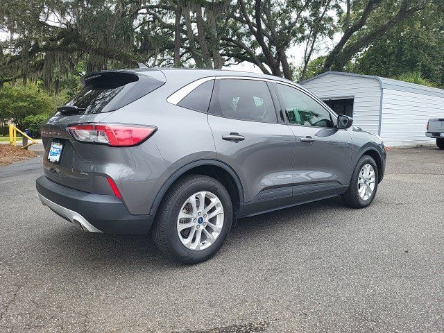 Used 2022 Ford Escape SE w/ Convenience Package FWD image 2