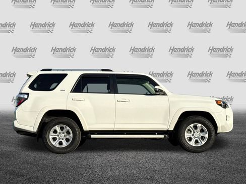 Used 2023 Toyota 4Runner SR5 Premium image 3