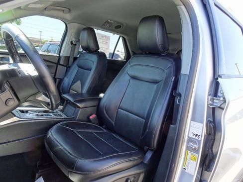 Used 2021 Ford Explorer Limited w/ Equipment Group 301A image 11