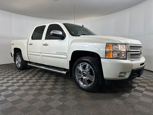 Used 2013 Chevrolet Silverado 1500 LTZ w/ LTZ White Diamond Edition image 7