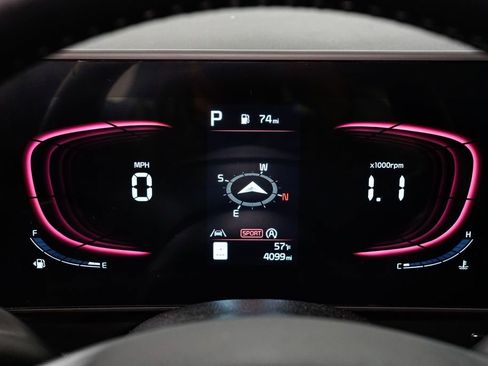 Certified 2025 Kia Sportage EX image 11