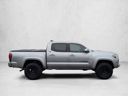Used 2023 Toyota Tacoma SR5 image 4